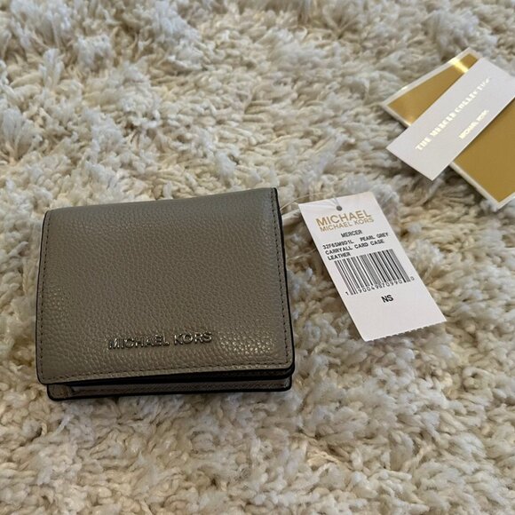 New Michael Kors Carryall Card Case Wallet - Picture 1 of 4